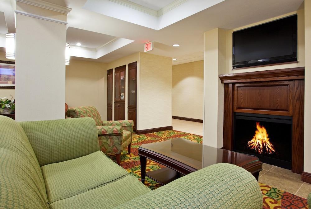 Holiday Inn Express Hotel & Suites Portland By Ihg Exterior foto